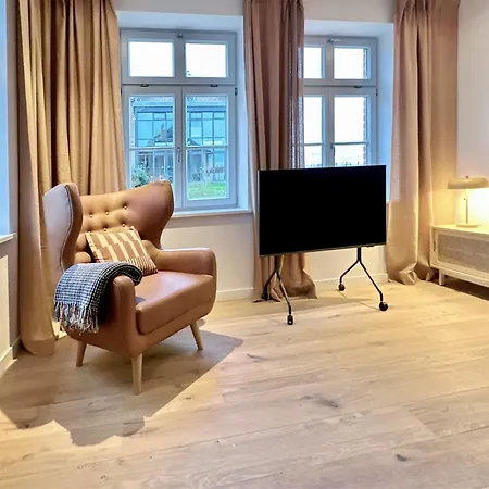 Tatil Evi Schoene Aussicht Rosenhagen Haus 4