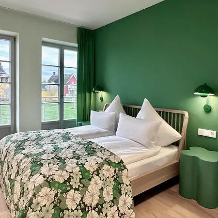 Schoene Aussicht Rosenhagen Haus 4 Tatil Evi Dassow