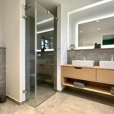 Schoene Aussicht Rosenhagen Haus 4