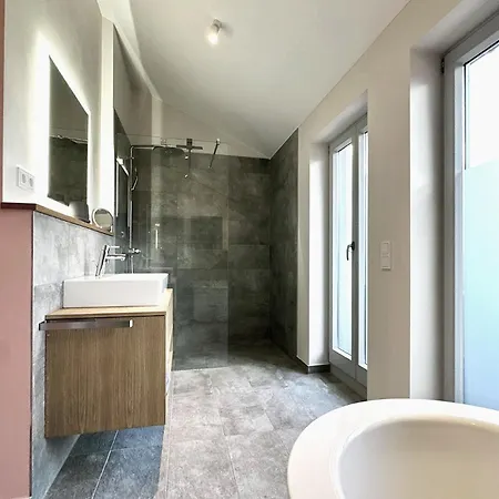 Tatil Evi Schoene Aussicht Rosenhagen Haus 4