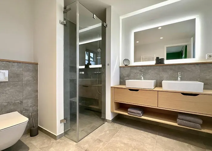 Schoene Aussicht Rosenhagen Haus 4