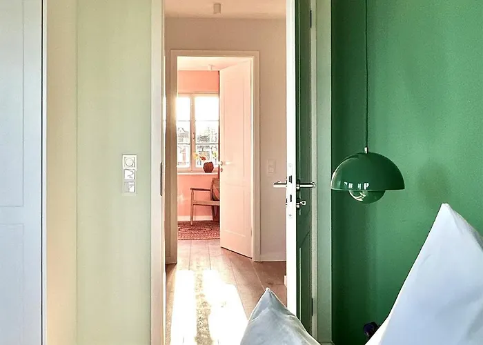 Feriehus Schoene Aussicht Rosenhagen Haus 4 *